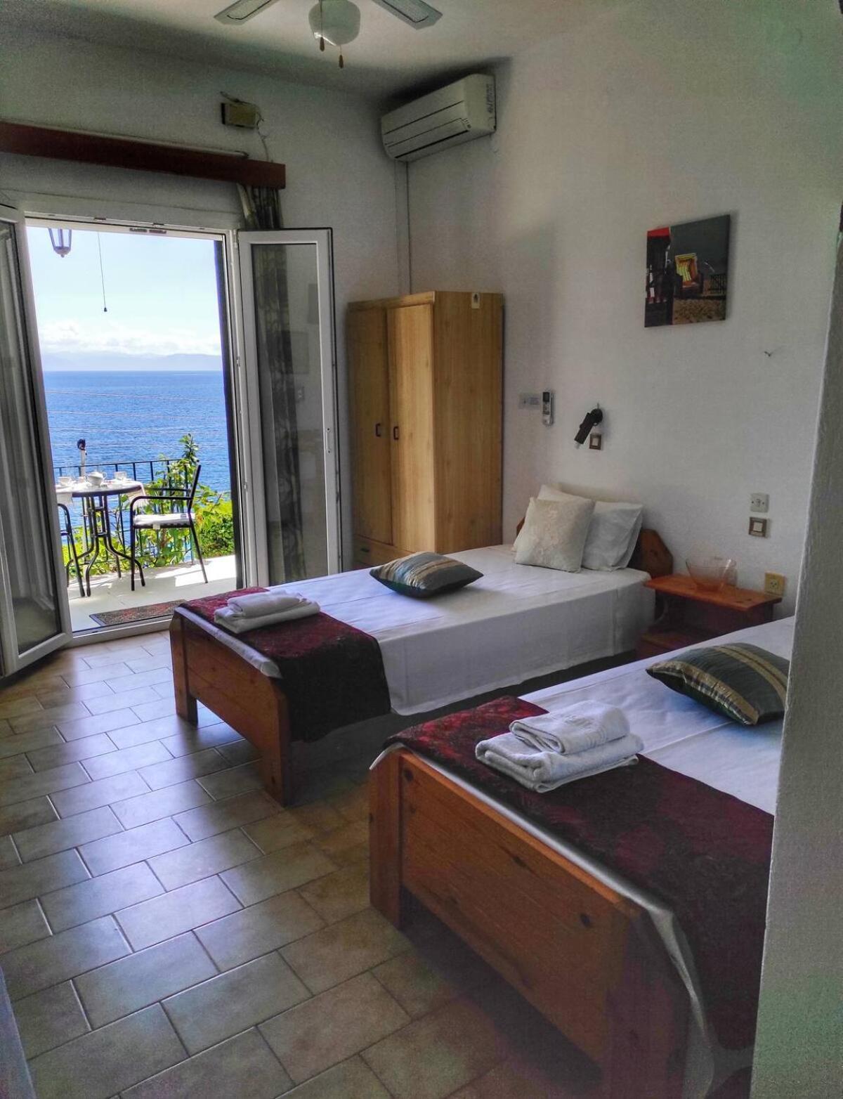 Villa Fourtuna Apartment Ájosz Joánisz Periszterón Kültér fotó